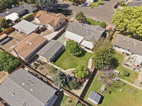Tiny photo for 972 Emerald Way, San Jose, CA 95117 (MLS # ML82039581)
