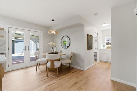 Tiny photo for 972 Emerald Way, San Jose, CA 95117 (MLS # ML82039581)