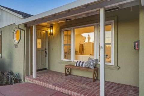 Tiny photo for 972 Emerald Way, San Jose, CA 95117 (MLS # ML82039581)