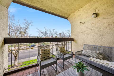 Tiny photo for 39931 Cedar Boulevard #305, NEWARK, CA 94560 (MLS # ML82053682)