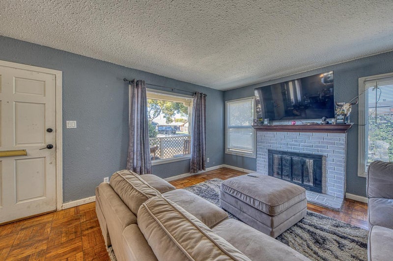 236 Maryal Drive