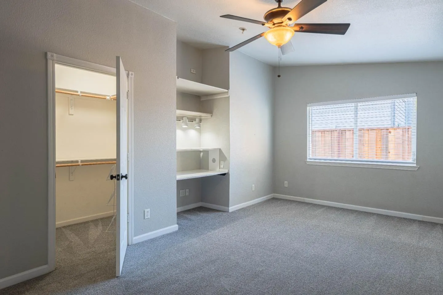 Salinas, California 93907, United States, 3 Bedrooms Bedrooms, ,2 BathroomsBathrooms,Residential,Active,99325