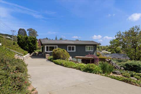 Photo of 714 Clubhouse Drive, APTOS, CA 95003 (MLS # ML82049691)