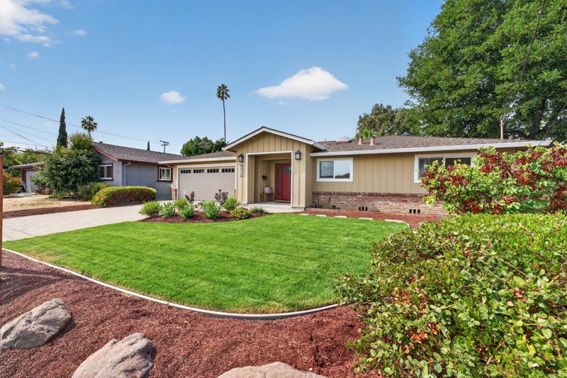 210 Rodonovan Drive