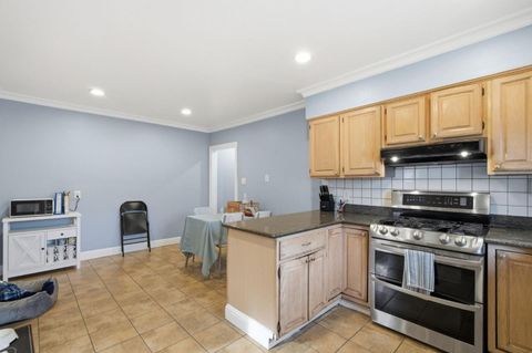 Tiny photo for 344 Buckeye Street, REDWOOD CITY, CA 94063 (MLS # ML82034245)