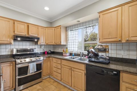 Tiny photo for 344 Buckeye Street, REDWOOD CITY, CA 94063 (MLS # ML82034245)