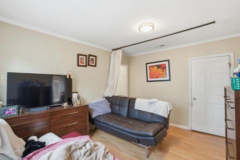 Tiny photo for 344 Buckeye Street, REDWOOD CITY, CA 94063 (MLS # ML82034245)