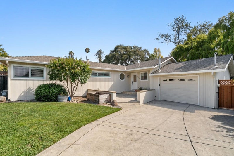 1435 Eastcrest Court