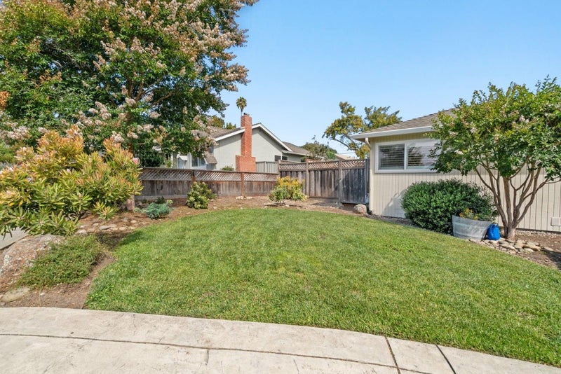 1435 Eastcrest Court