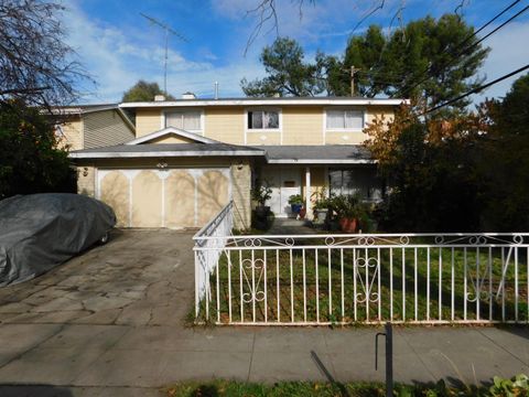 Photo of 337 War Admiral Avenue, SAN JOSE, CA 95111 (MLS # ML82029726)