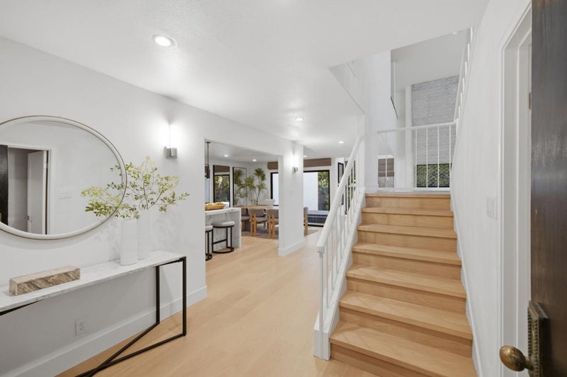 37 Baywood Avenue