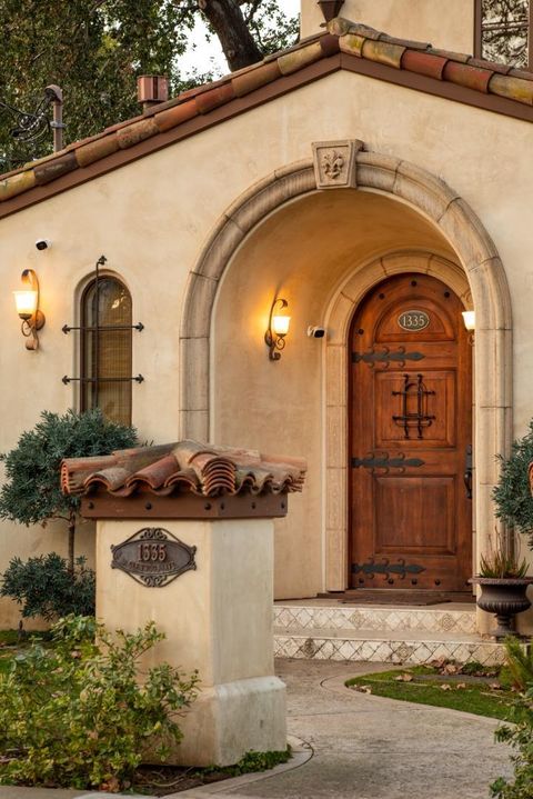 Tiny photo for 1335 Glenwood Avenue, SAN JOSE, CA 95125 (MLS # ML82043683)