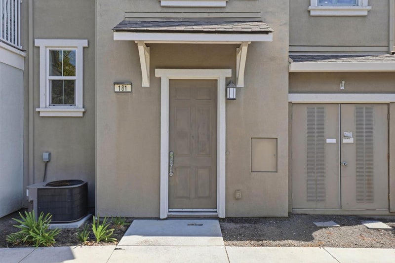 181 Hart Court