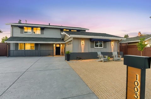 Photo of 1003 Rosa Avenue, SUNNYVALE, CA 94086 (MLS # ML82043993)