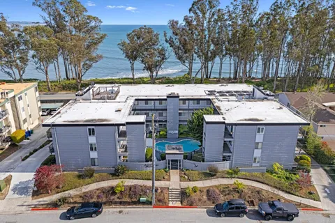 815 Balboa Avenue Unit 310, Capitola, CA 95010 - #: ML82000449