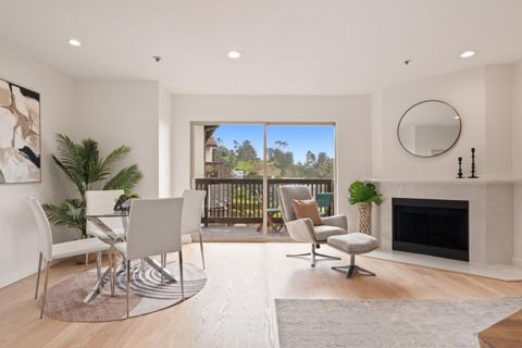Tiny photo for 504 Monterey Road #14 - L, PACIFICA, CA 94044 (MLS # ML82040956)