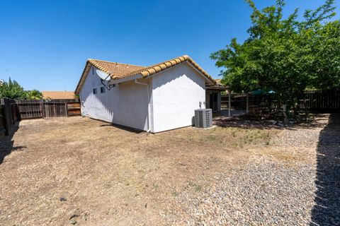 Tiny photo for 1351 Chukar Street, LOS BANOS, CA 93635 (MLS # ML82041821)