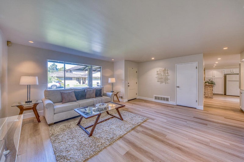330 Woodside Drive 114