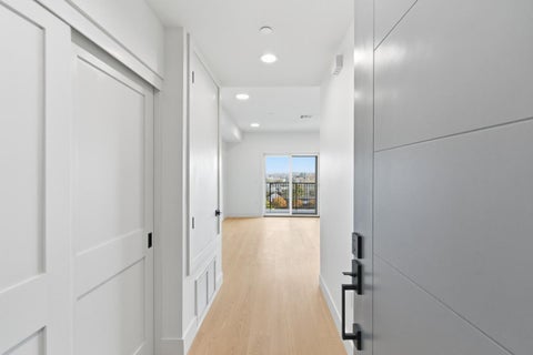 Photo of 560 El Camino Real Real #206, SAN CARLOS, CA 94070 (MLS # ML82065964)