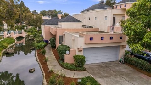 Tiny photo for 852 Lakeshore Drive, REDWOOD CITY, CA 94065 (MLS # ML82032255)