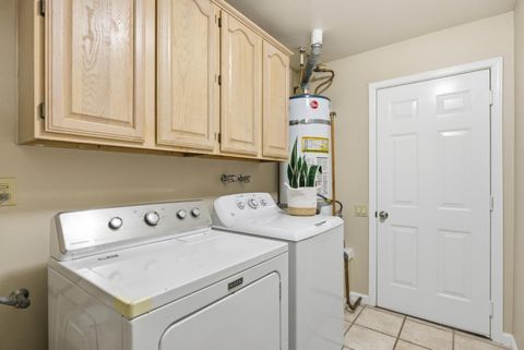 Tiny photo for 852 Lakeshore Drive, REDWOOD CITY, CA 94065 (MLS # ML82032255)