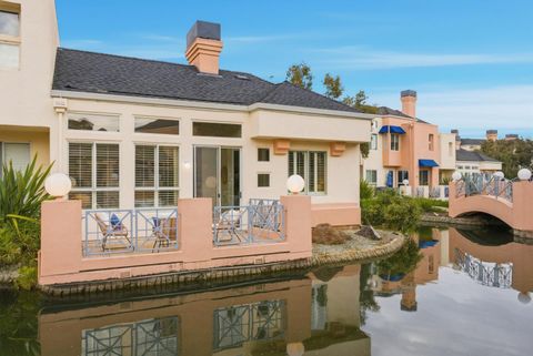 Tiny photo for 852 Lakeshore Drive, REDWOOD CITY, CA 94065 (MLS # ML82032255)