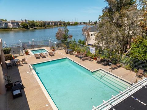 Tiny photo for 852 Lakeshore Drive, REDWOOD CITY, CA 94065 (MLS # ML82032255)