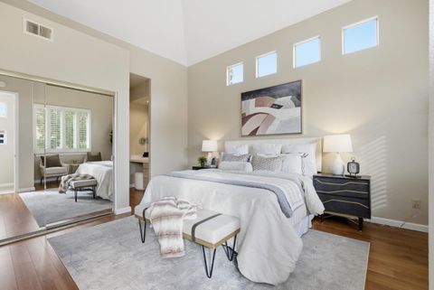 Tiny photo for 852 Lakeshore Drive, REDWOOD CITY, CA 94065 (MLS # ML82032255)