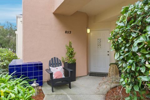 Tiny photo for 852 Lakeshore Drive, REDWOOD CITY, CA 94065 (MLS # ML82032255)