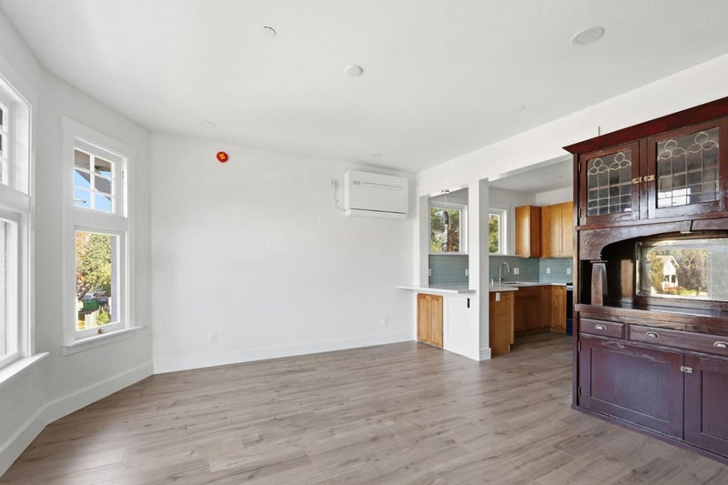 140 East Reed Street 3