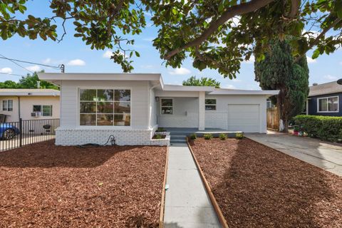 Tiny photo for 339 Dimaggio Avenue, PITTSBURG, CA 94565 (MLS # ML82040738)
