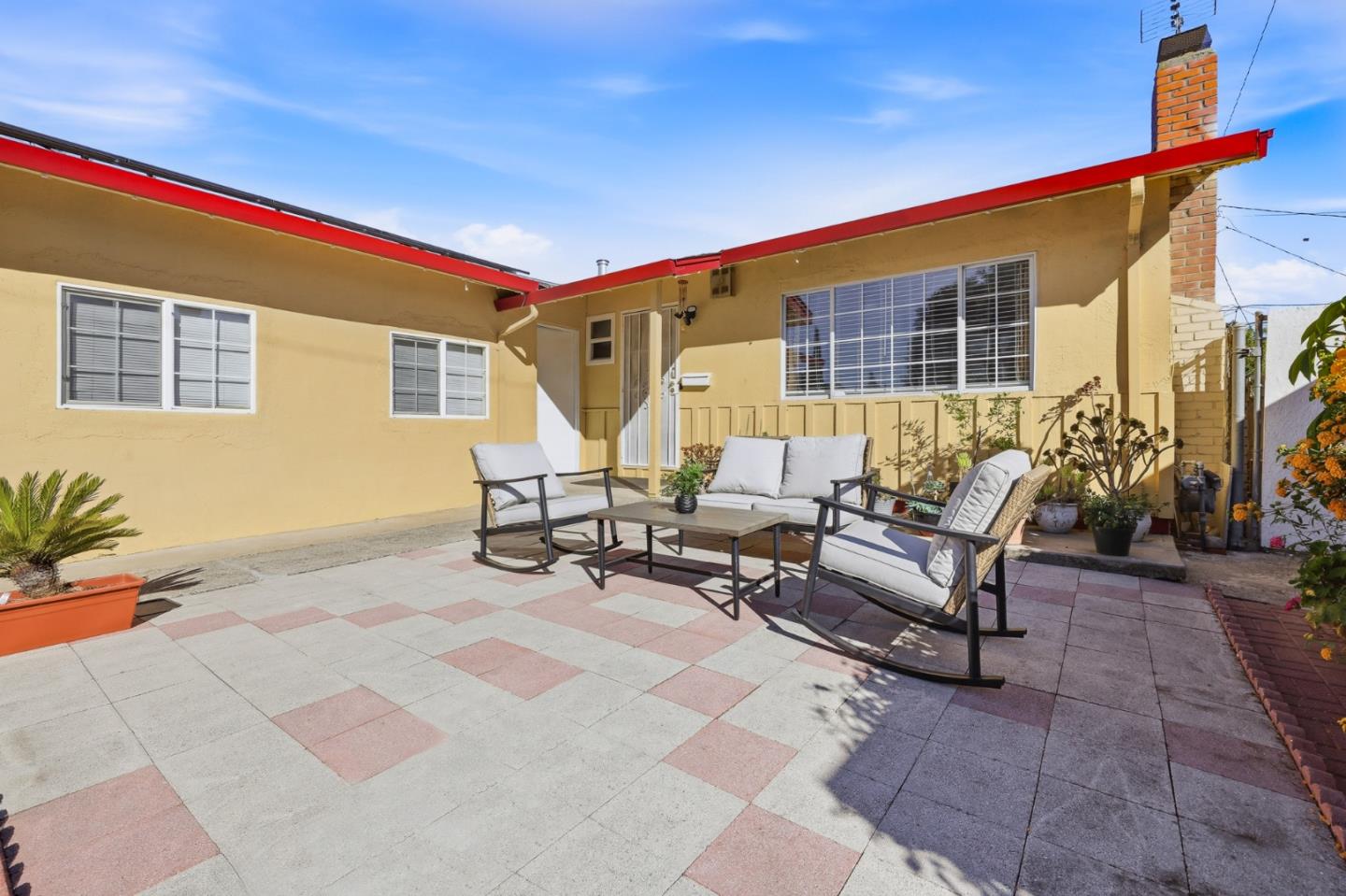 3242 Blue Mountain Drive