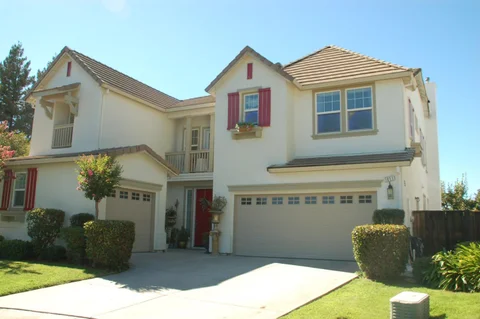 MLS: ML82056347