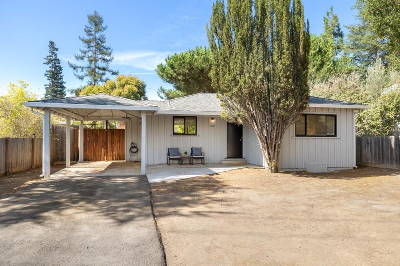606 Lincoln Avenue