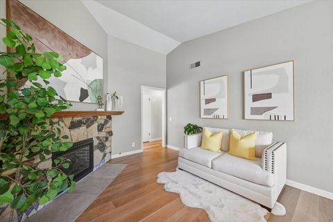 Tiny photo for 917 Laguna Circle, FOSTER CITY, CA 94404 (MLS # ML82025565)