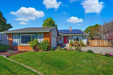 Tiny photo for 917 Laguna Circle, FOSTER CITY, CA 94404 (MLS # ML82025565)