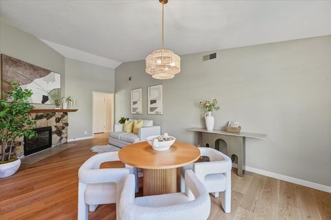 Tiny photo for 917 Laguna Circle, FOSTER CITY, CA 94404 (MLS # ML82025565)