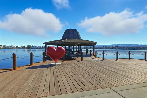 Tiny photo for 917 Laguna Circle, FOSTER CITY, CA 94404 (MLS # ML82025565)