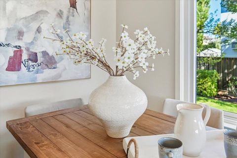 Tiny photo for 917 Laguna Circle, FOSTER CITY, CA 94404 (MLS # ML82025565)