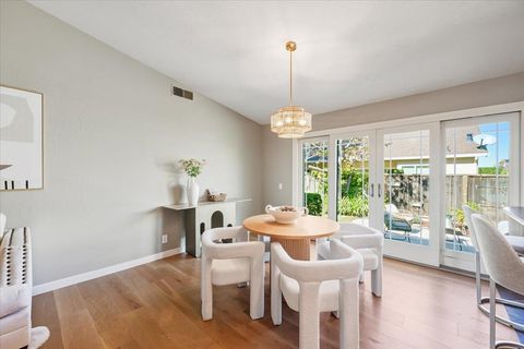 Tiny photo for 917 Laguna Circle, FOSTER CITY, CA 94404 (MLS # ML82025565)