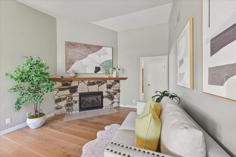 Tiny photo for 917 Laguna Circle, FOSTER CITY, CA 94404 (MLS # ML82025565)