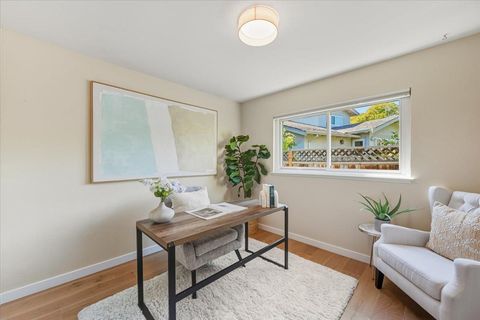 Tiny photo for 917 Laguna Circle, FOSTER CITY, CA 94404 (MLS # ML82025565)