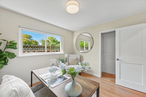 Tiny photo for 917 Laguna Circle, FOSTER CITY, CA 94404 (MLS # ML82025565)