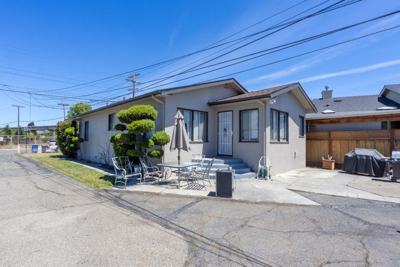 563 Laurel Avenue