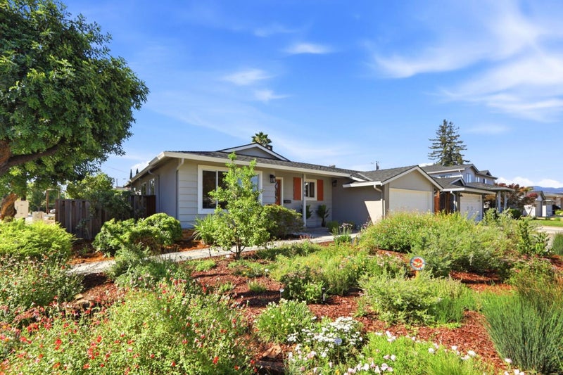 4306 Reden Drive