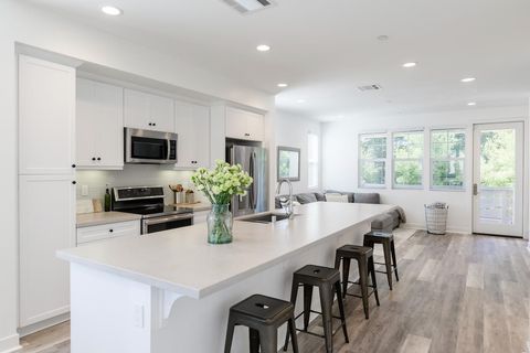 Photo of 304 Ginger Lane, SCOTTS VALLEY, CA 95066 (MLS # ML82048417)