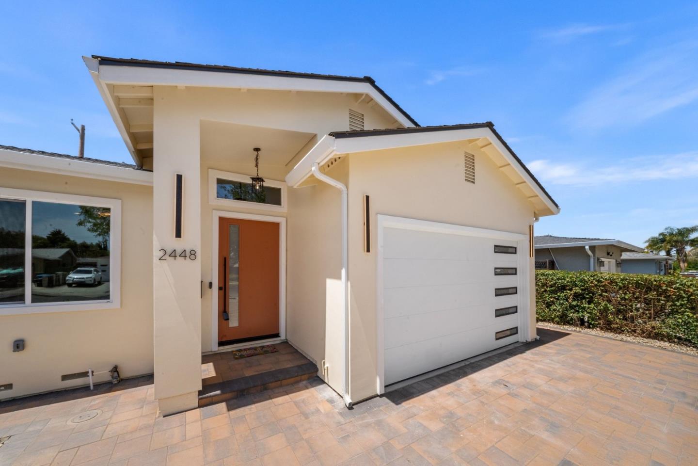 2448 Moraine Drive