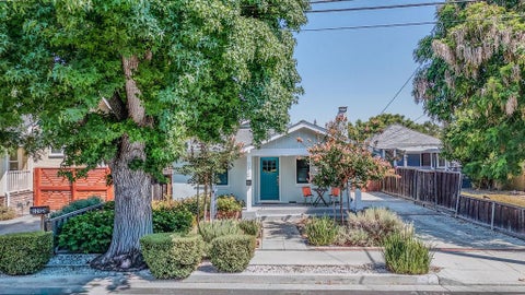 Photo of 515 Coe Avenue, San Jose, CA 95125 (MLS # ML82053991)