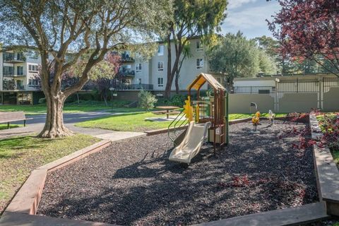 Tiny photo for 932 Peninsula Avenue #406, SAN MATEO, CA 94401 (MLS # ML82042742)