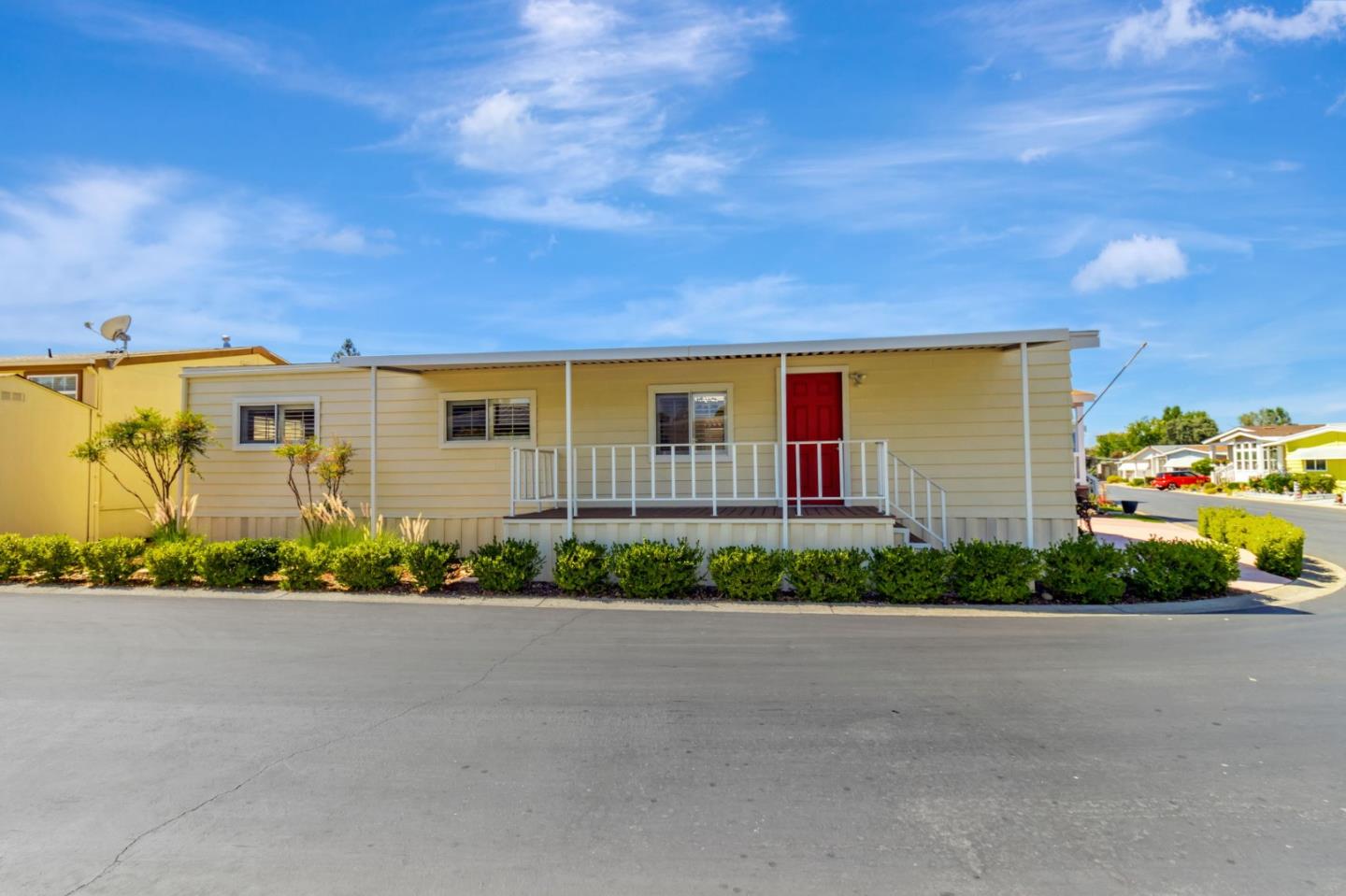 3231 Vineyard